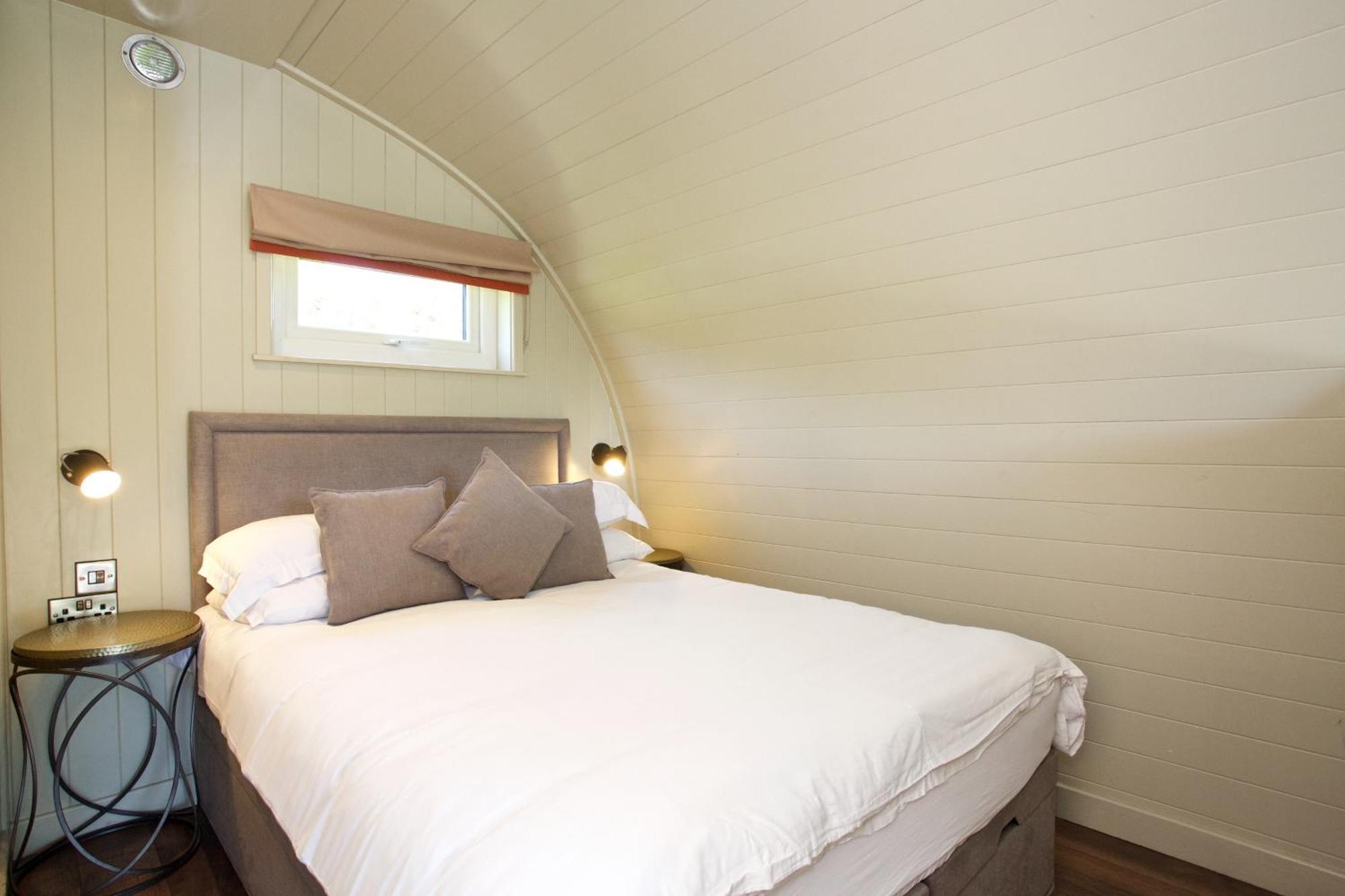 Loch Tay Highland Lodges And Glamping Park Morenish Ngoại thất bức ảnh